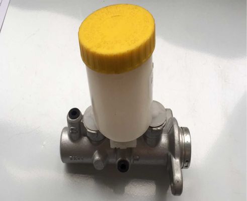 OEM 46010-25g00 Cylinder ASSY OEM # 46010-25G00 Brake Master Cylinder 46010-25G00 Fits for PICK UP (D21) 2.4 2.5 2.7 4WD Brake Master Cylinder Pump 46010-25G00 Cho xe tải Nissan Navara 1986-2008