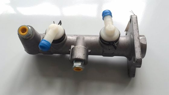 47201-36390 47201-36410 Máy phanh chủ xi lanh 47201-36390 Fits FITS TOYOTA COASTER HZB50 1HZ Phụ tùng phụ tùng Máy phanh chủ xi lanh 47201-36390 FITS COASTER Bus 1993-2001 2.7L 3.7D BB42L-BRMRS 1993-200