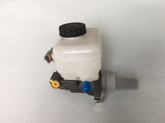 47207-26010 47207-26010 FITS TOYOTA HIACE KDH222 TRH223 LH20 FITS TOYOTA AONE OEM CYLINDER SUB-ASSYBRAKE MASTER LESS RESER